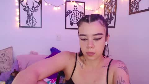 Snapshot of _marcela_wi chatting on 5, 2, 2025 Marce online show from 5, 2, 2025