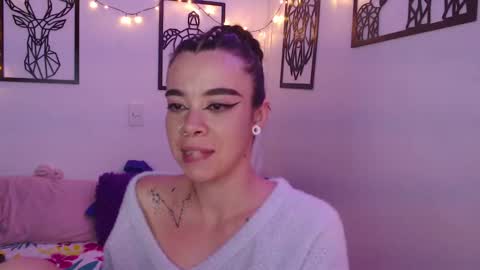 Snapshot of _marcela_wi chatting on 8, 2, 2025 Marce online show from 8, 2, 2025