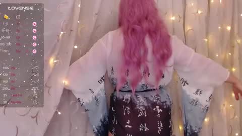 Kira online show from 7, 1, 2025