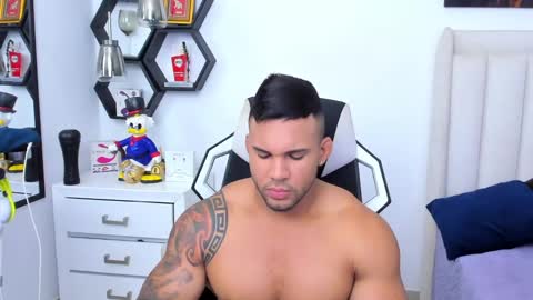 _matthew_santos_ online show from 6, 2, 2025