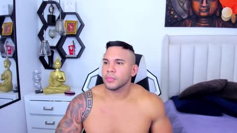 _matthew_santos_ online show from 19, 9, 2025