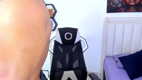 Snapshot of _matthew_santos_ chatting on 11, 2, 2026 _matthew_santos_ online show from 11, 2, 2026