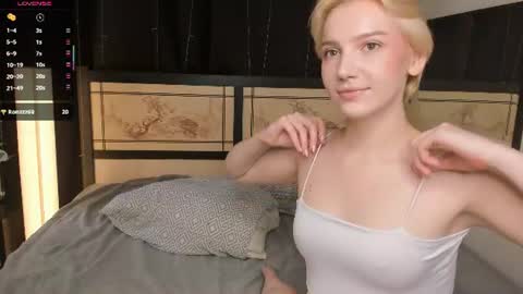 Elva and Kate  online show from 29, 7, 2026