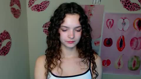 Snapshot of _megasta chatting on 26, 11, 2025 Susie online show from 26, 11, 2025