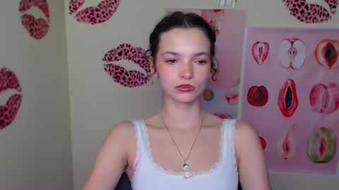 Snapshot of _megasta chatting on 16, 12, 2025 Susie online show from 16, 12, 2025