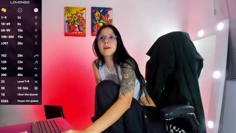 Juli online show from 13, 2, 2025