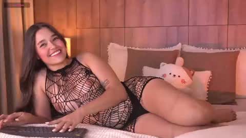     online show from 15, 7, 2026