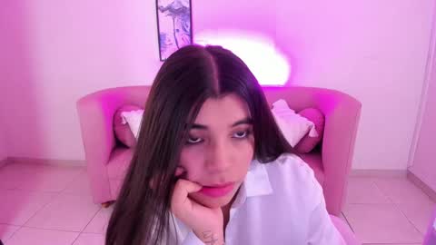 Snapshot of _mia_blue_18_ chatting on 23, 9, 2025  MIa blue 18  online show from 23, 9, 2025