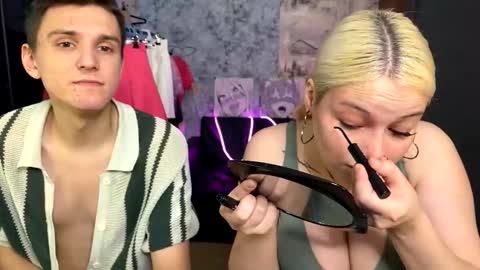 Mia Mason online show from 30, 9, 2025