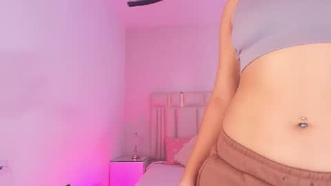 Mia  online show from 1, 7, 2026