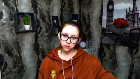 Snapshot of _miraterri_ chatting on 20, 2, 2025 Mira online show from 20, 2, 2025