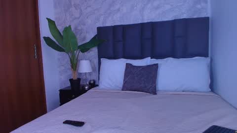 Mishell online show from 15, 11, 2025