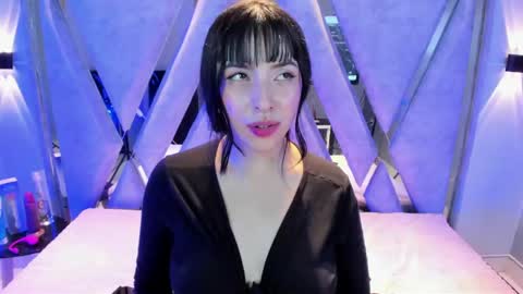 _mishell22 online show from 20, 4, 2026