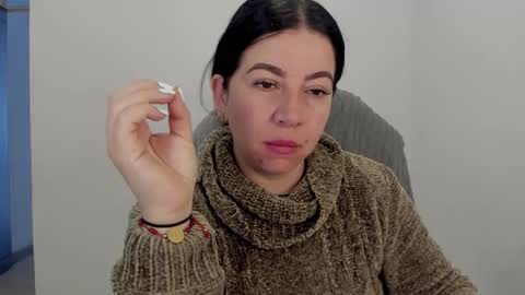 _miss_coco_ online show from 10, 11, 2025