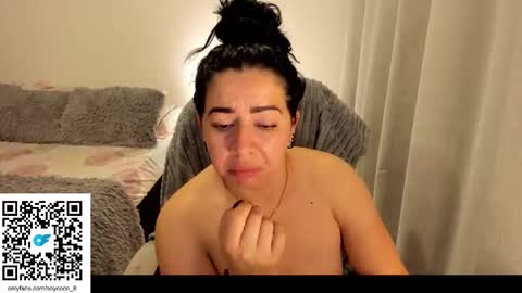 _miss_coco_ online show from 15, 3, 2026