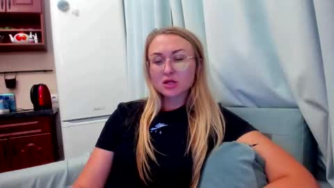 Eva online show from 12, 9, 2025