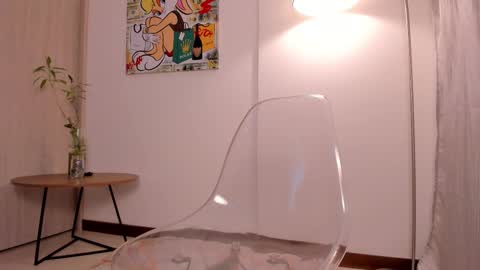 kimberley cruz online show from 3, 3, 2025