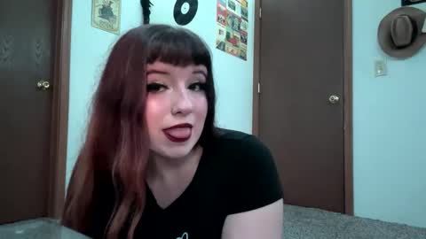 _miss_marie_ online show from 19, 11, 2025
