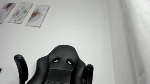 _molly_rosse_ online show from 30, 6, 2026