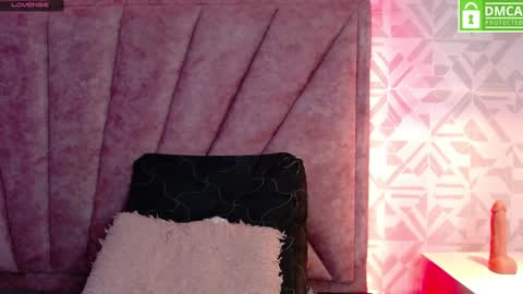 Molly online show from 7, 3, 2025