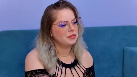 Snapshot of _mooncake chatting on 17, 2, 2026 Fiona online show from 17, 2, 2026