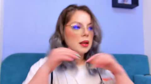 Snapshot of _mooncake chatting on 5, 3, 2026 Fiona online show from 5, 3, 2026