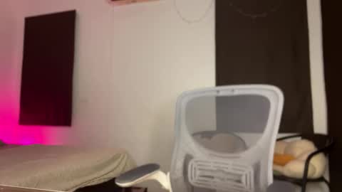 Francine Aisi Morpho - a genus of blue butterflies. online show from 10, 1, 2025