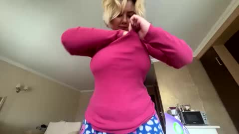 Francine Aisi Morpho - a genus of blue butterflies. online show from 5, 2, 2026