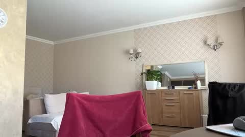 Francine Aisi Morpho - a genus of blue butterflies. online show from 21, 3, 2026