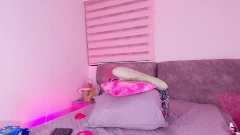 Luna online show from 18, 7, 2026