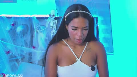 naomi brown online show from 21, 10, 2025