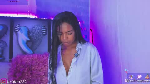 naomi brown online show from 12, 11, 2025