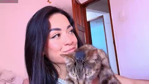 Natasha Rodriguez independent model online show from 7, 5, 2026