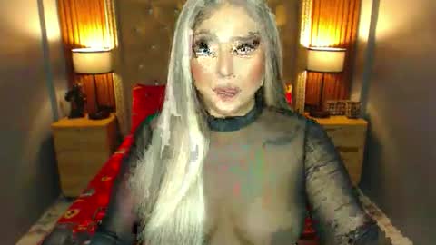 _natashacooper_ online show from 21, 12, 2025