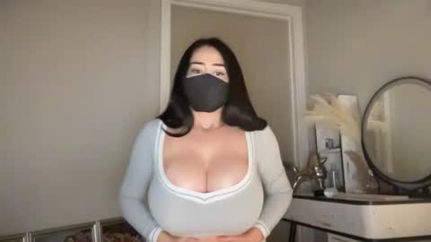naty19 online show from 23, 7, 2026