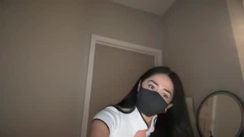 naty19 online show from 4, 8, 2026