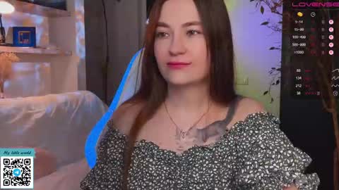 Mia with a big heart  online show from 21, 10, 2025