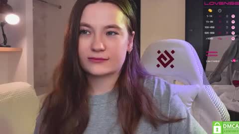 Mia with a big heart  online show from 11, 2, 2026