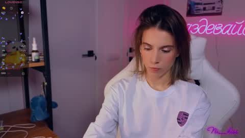 Nika online show from 19, 9, 2025