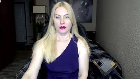 Snapshot of _night_fantasy_ chatting on 19, 2, 2025 Donella    online show from 19, 2, 2025