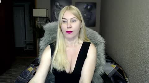 Snapshot of _night_fantasy_ chatting on 7, 3, 2025 Donella    online show from 7, 3, 2025