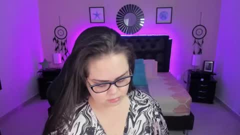 Olivia jones online show from 17, 2, 2026