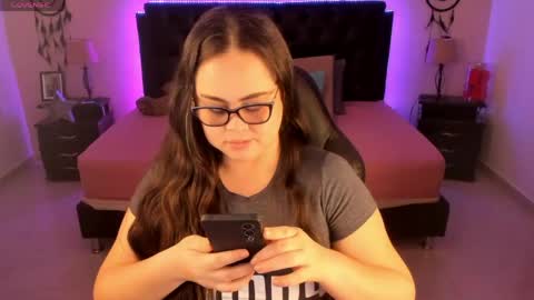 Olivia jones online show from 6, 6, 2026