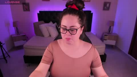 Olivia jones online show from 29, 7, 2026