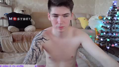 _pretty_fox_ online show from 6, 12, 2024