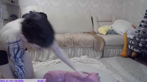 _pretty_fox_ online show from 15, 12, 2024