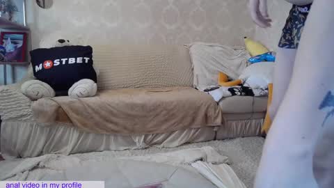 _pretty_fox_ online show from 2, 1, 2025