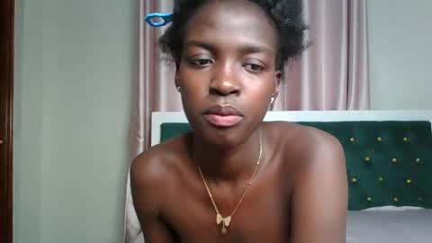 Snapshot of _pretty_savage chatting on 19, 3, 2026 savage online show from 19, 3, 2026