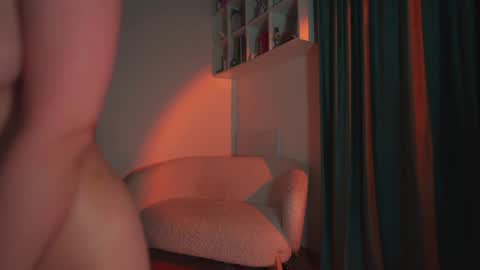 Eva online show from 17, 1, 2025