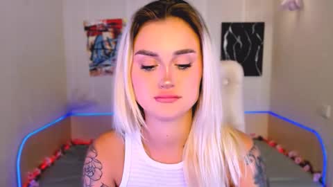 Snapshot of _ravena chatting on 3, 10, 2025 _ravena online show from 3, 10, 2025